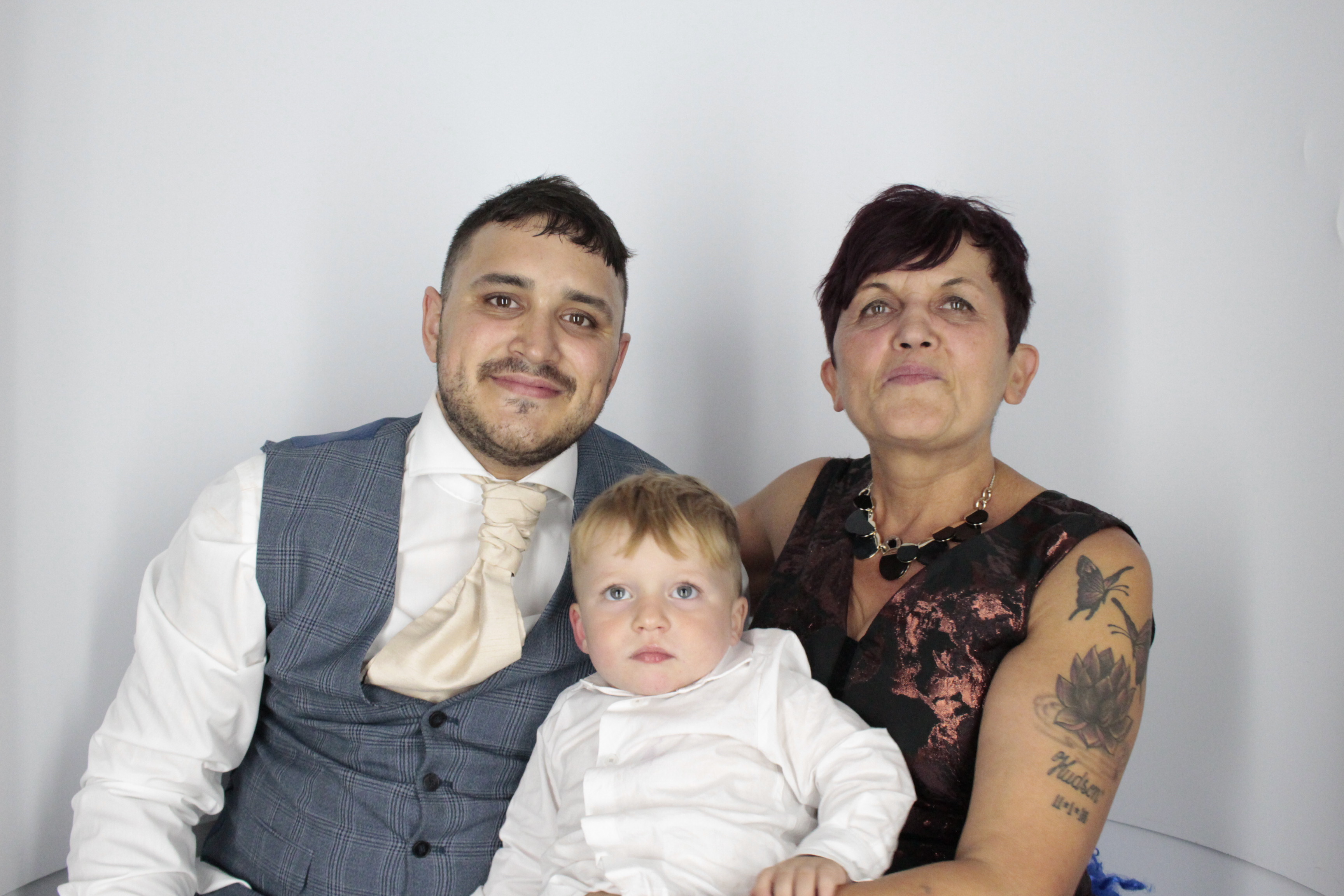 Emma & Karl's Wedding | View more photos from the event at gallery.myphotoboothexperience.co.uk/u/MyPhotoBoothExperienceLtd/Emma-Karls-Wedding